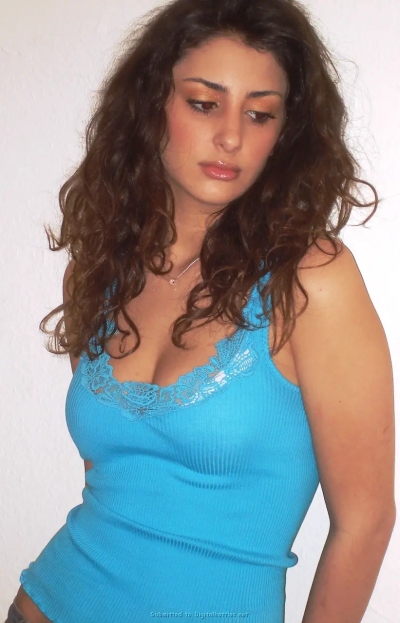 Shy to show off her pussy